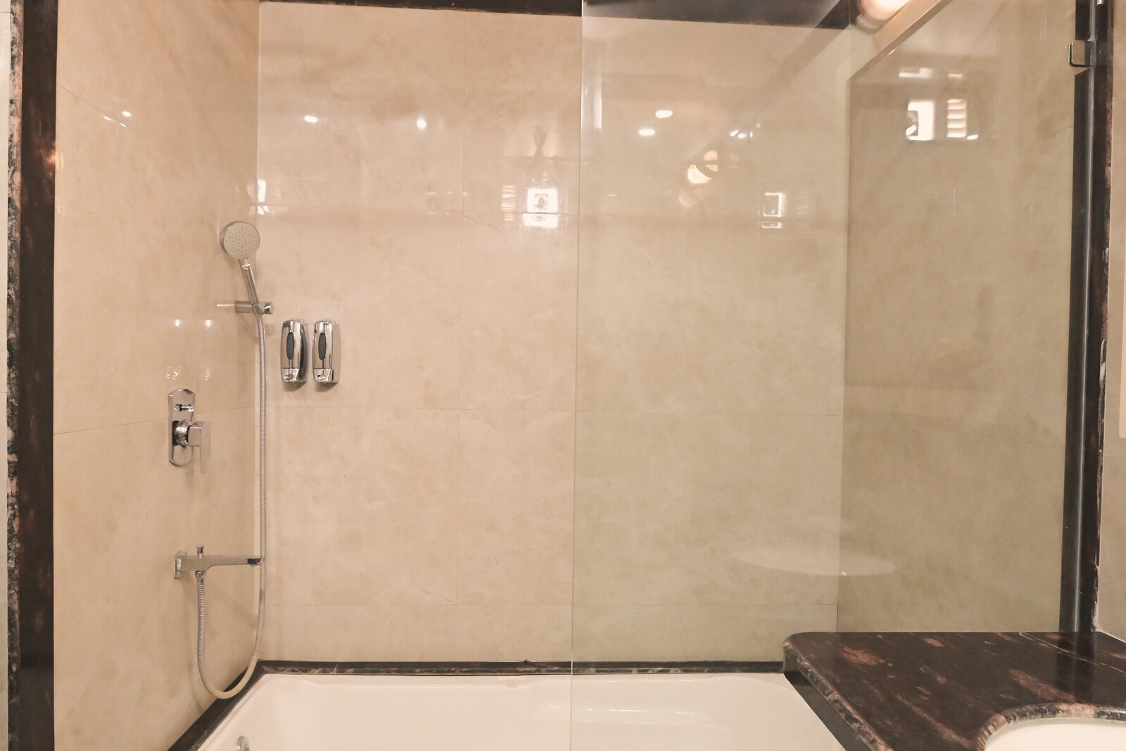 Premium Room with Bathtub at Shree Ganesha Palace
