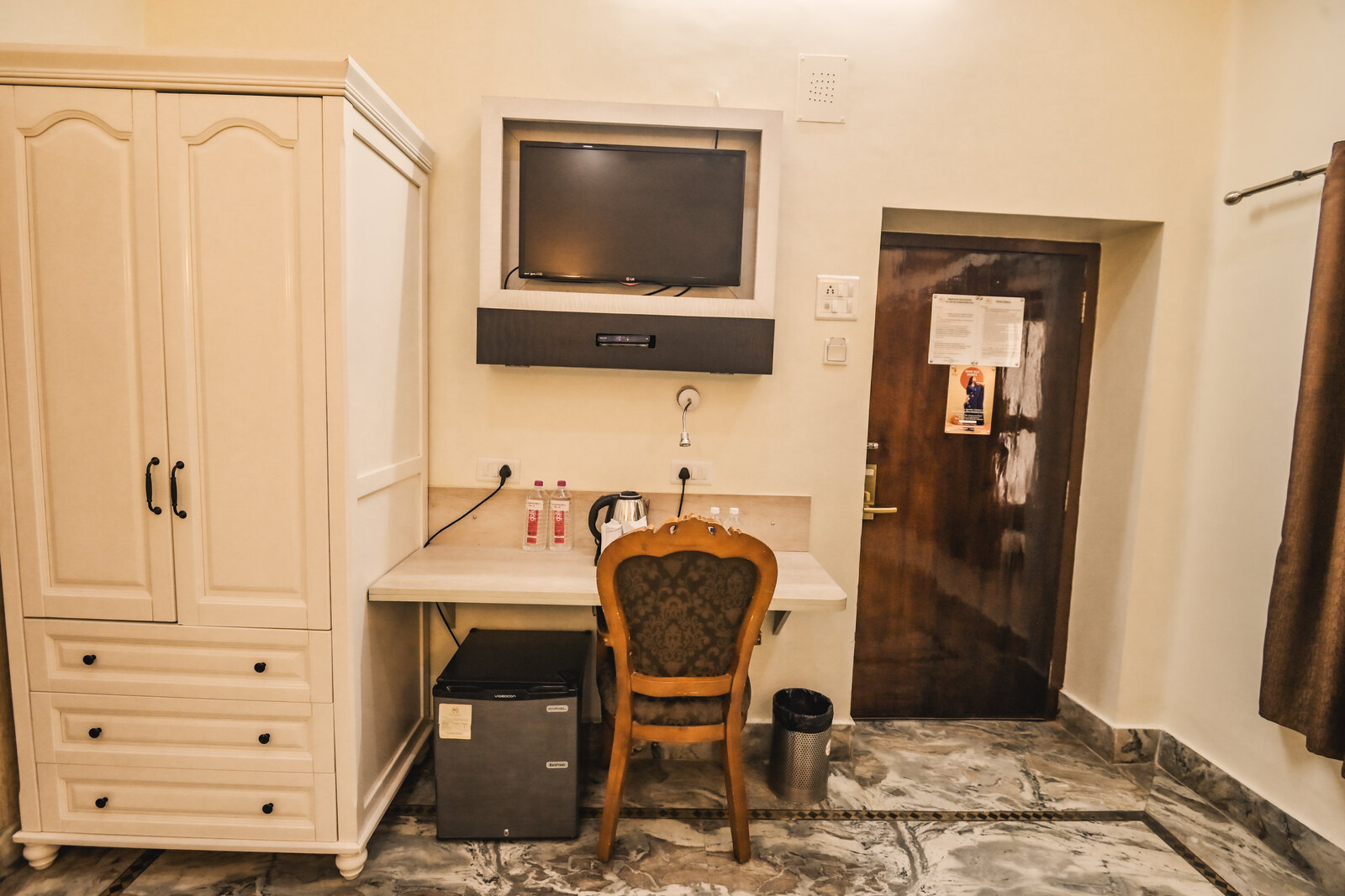 Deluxe Room at Shree Ganesha Palace