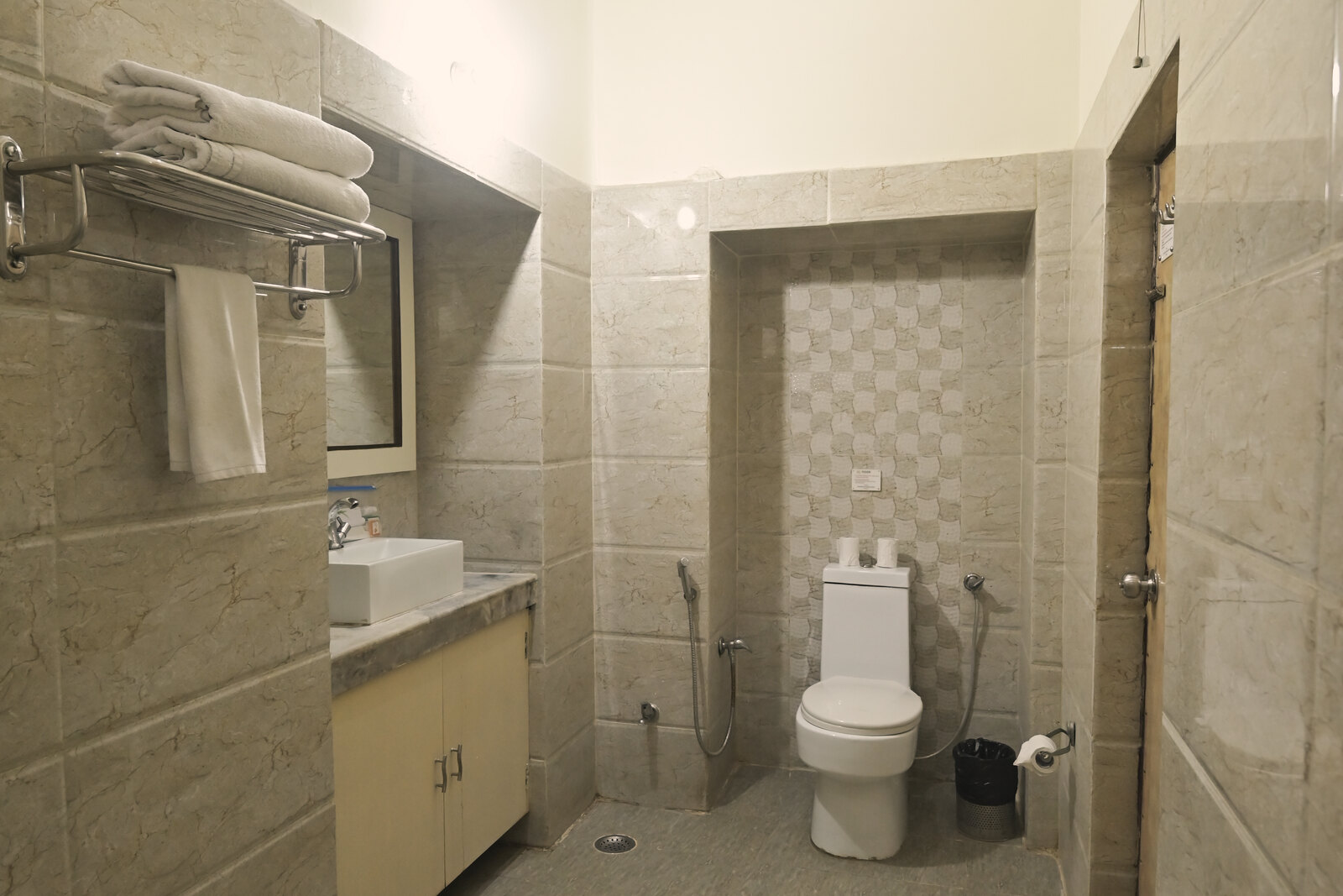 Deluxe Room at Shree Ganesha Palace