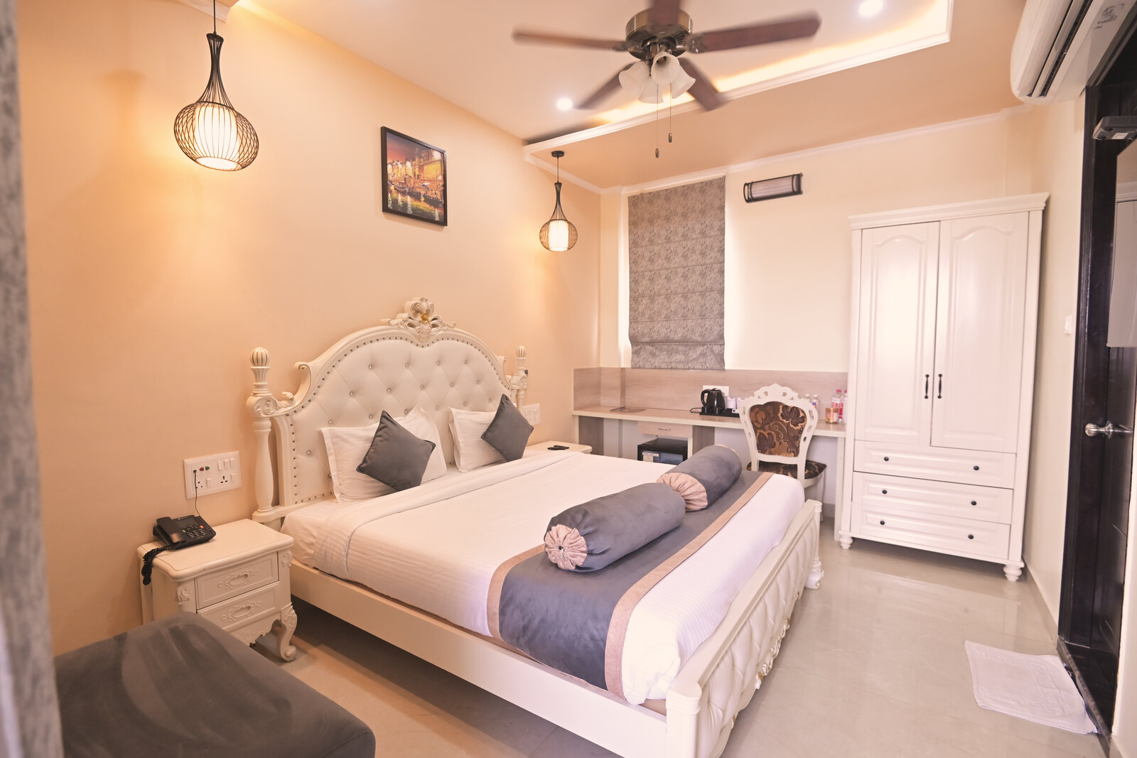 Premium Room